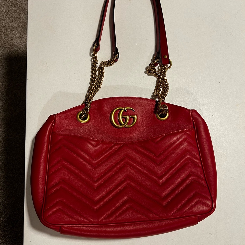 Authentic Gucci Marmont leather purse